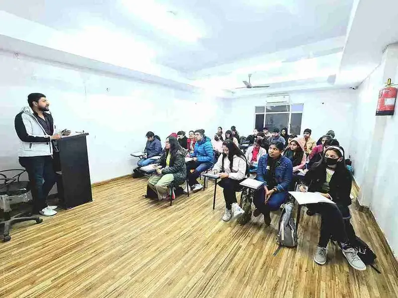 Top IAS Coaching